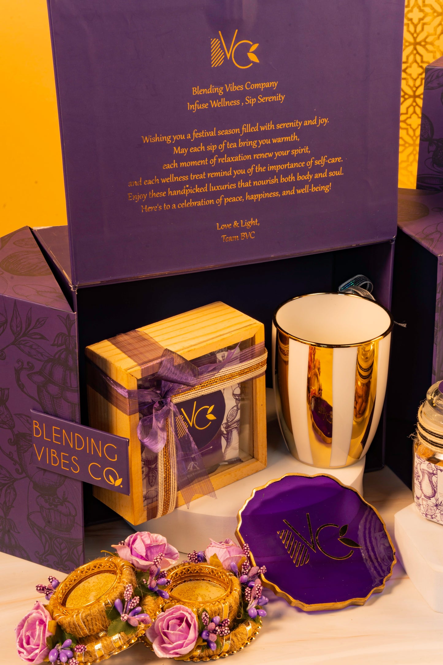 Premium Purple Open Door Hamper
