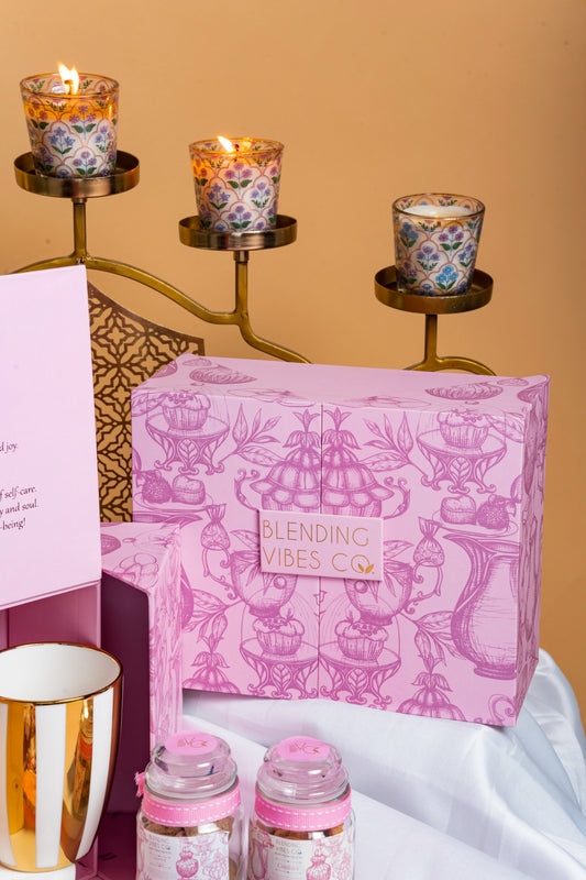 Premium Pink Open Door Hamper